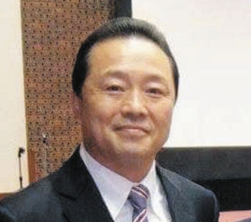 難波謙二